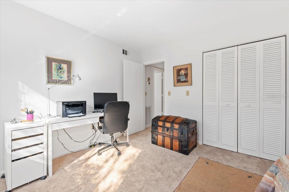 PELICAN COVE X - Residential