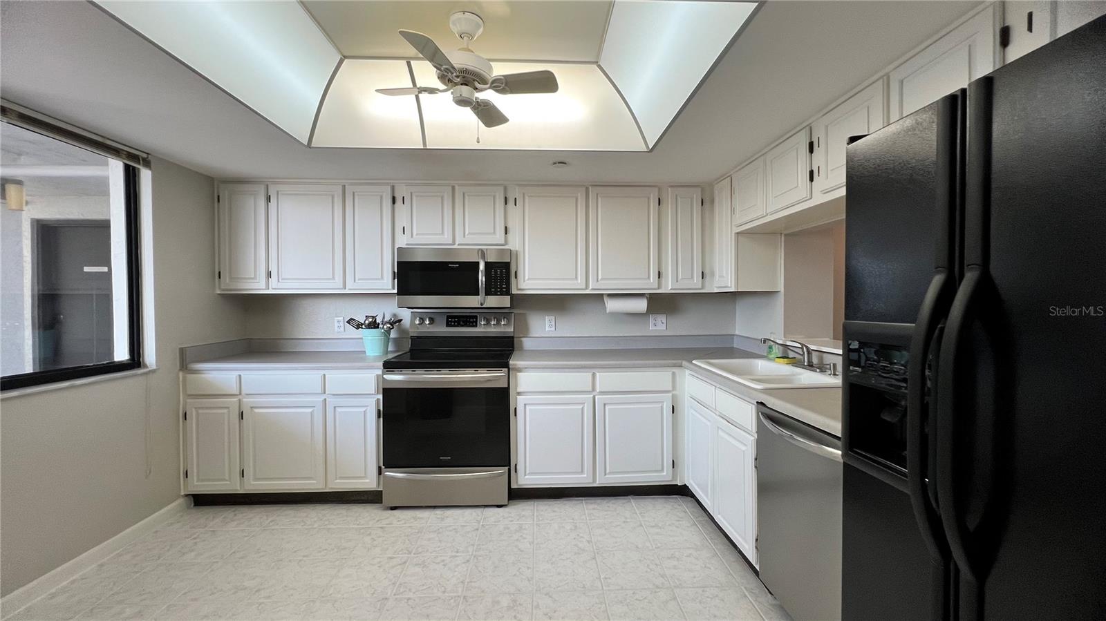 19111 VISTA BAY DRIVE 211