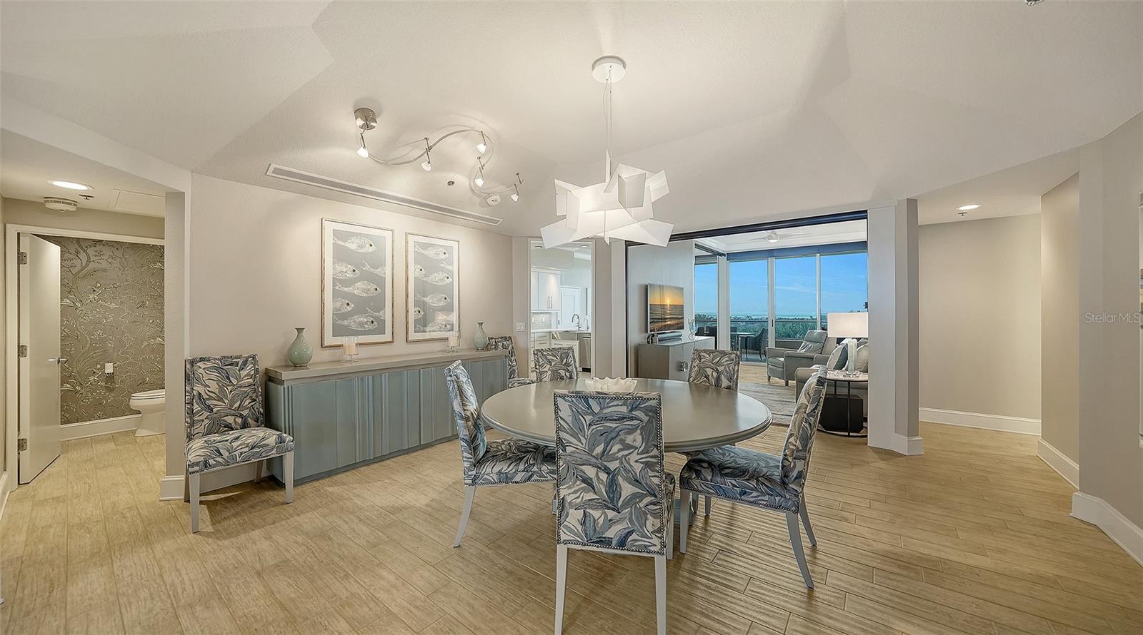 GRAND BAY 2 - Residential