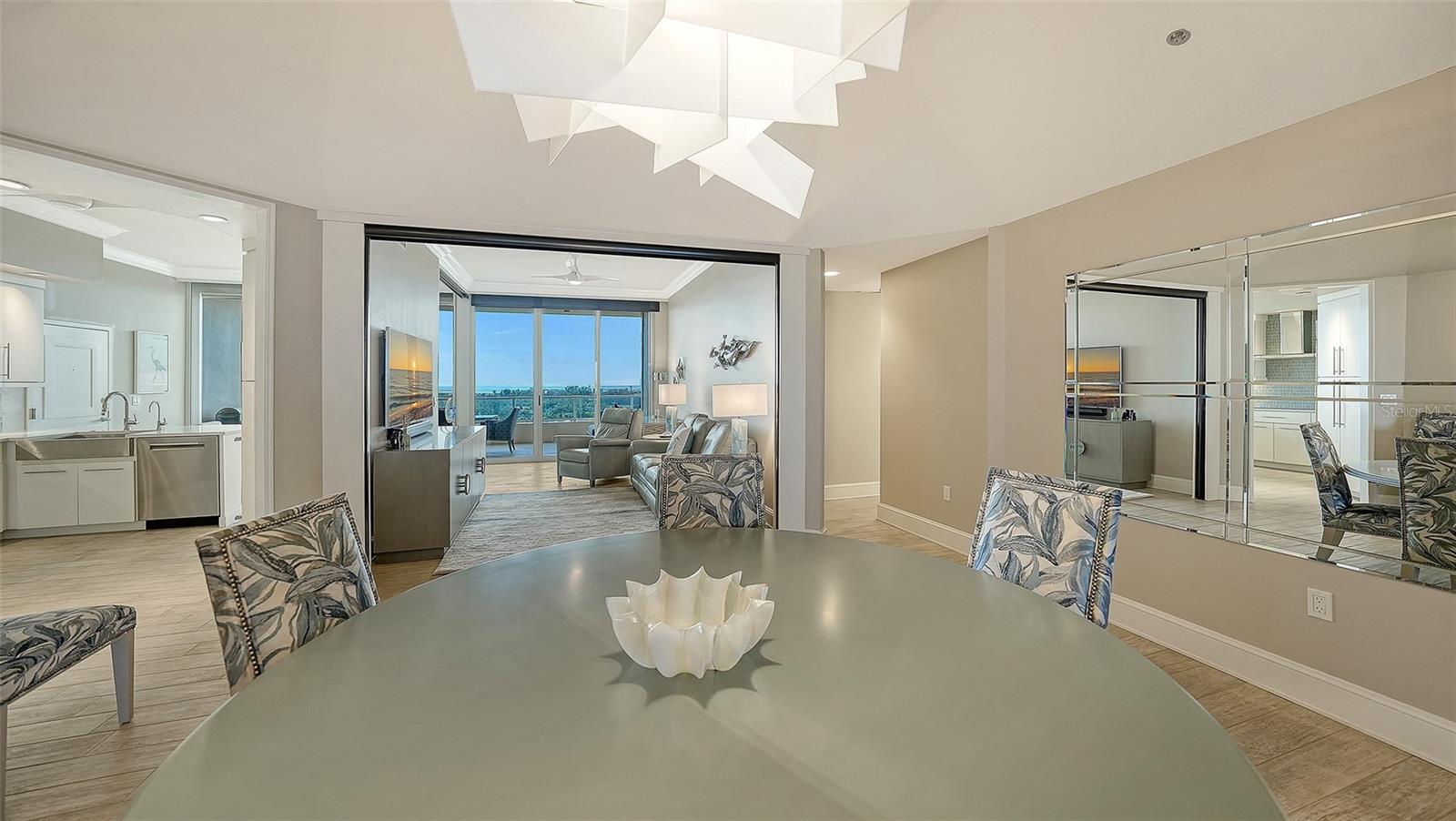 GRAND BAY 2 - Residential