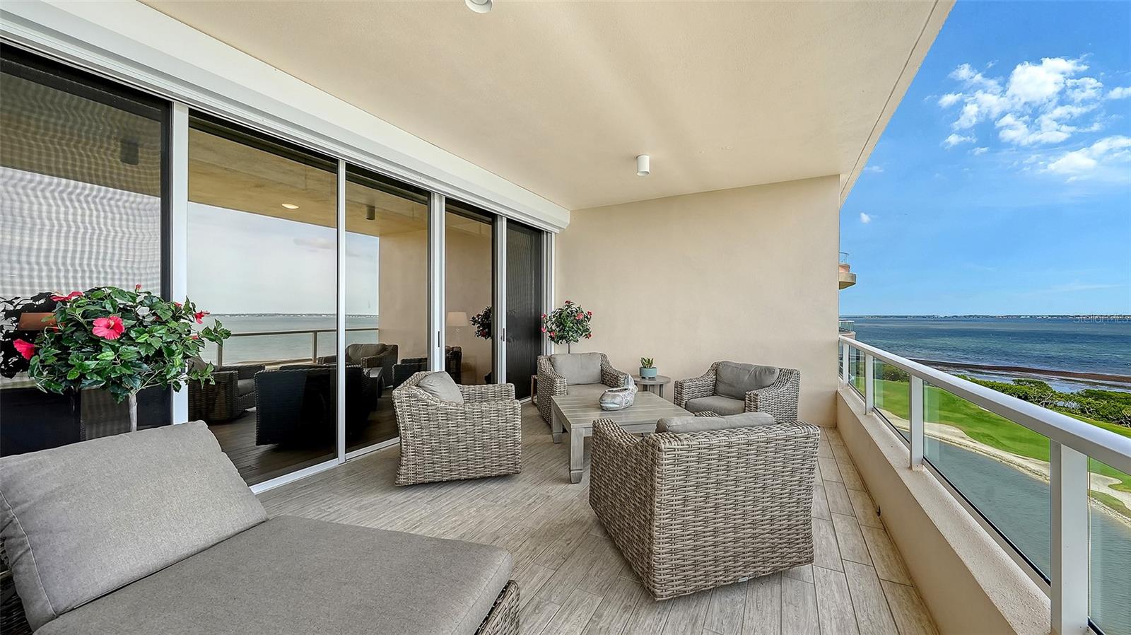 GRAND BAY 2 - Residential