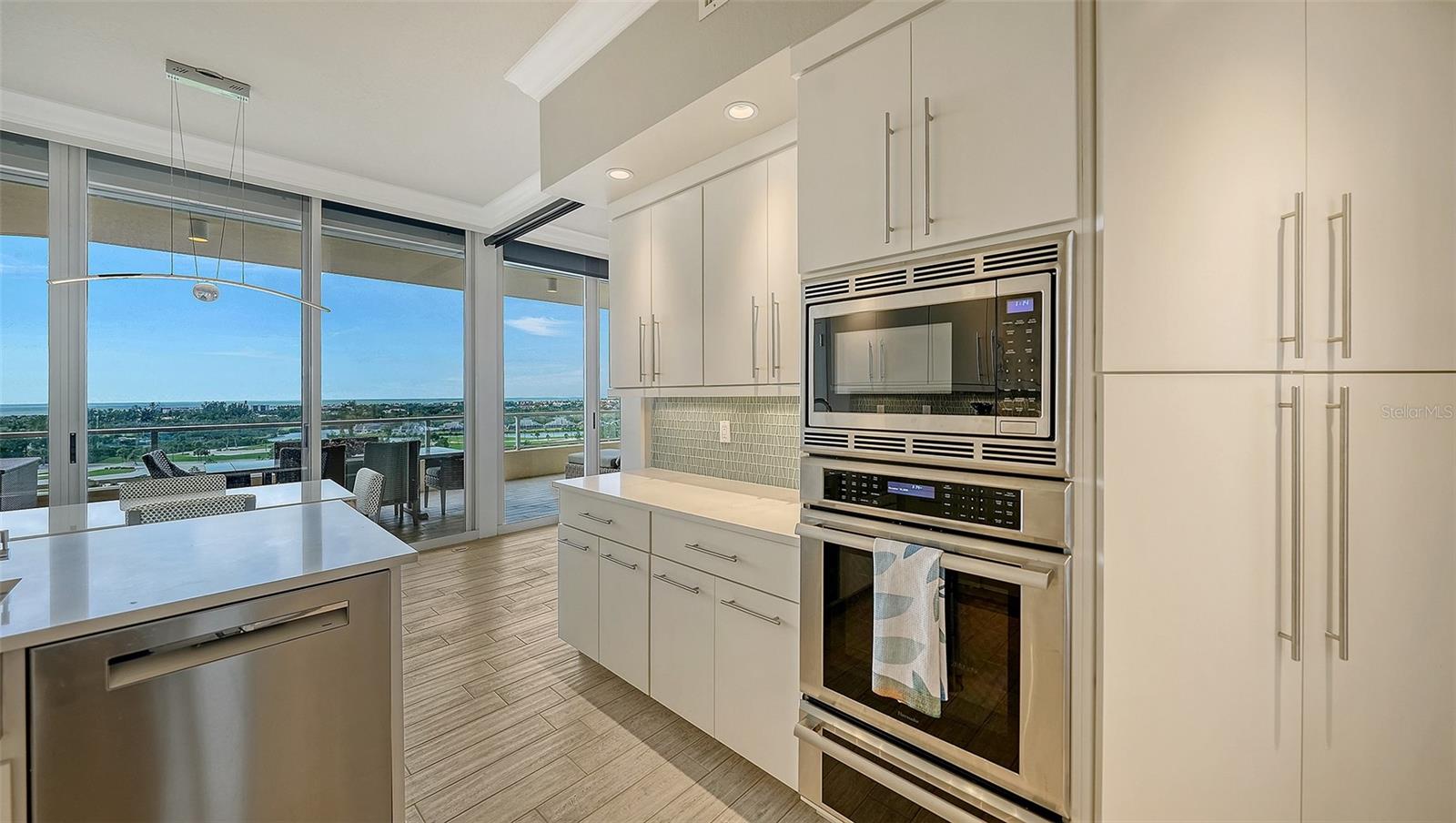 GRAND BAY 2 - Residential