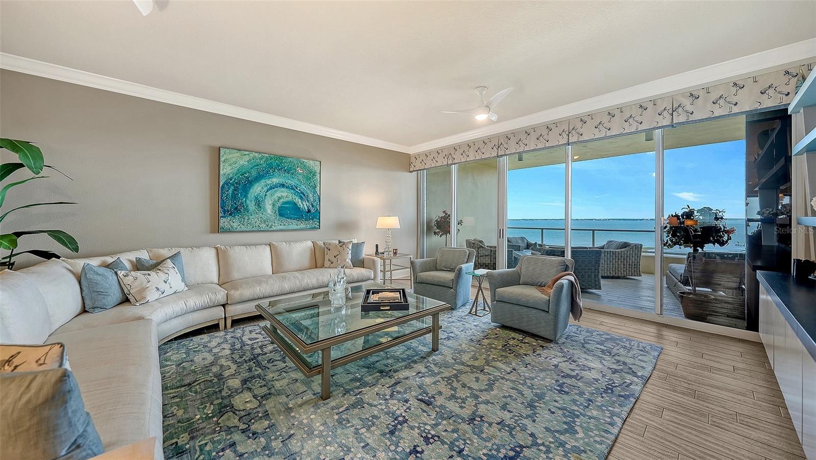 GRAND BAY 2 - Residential