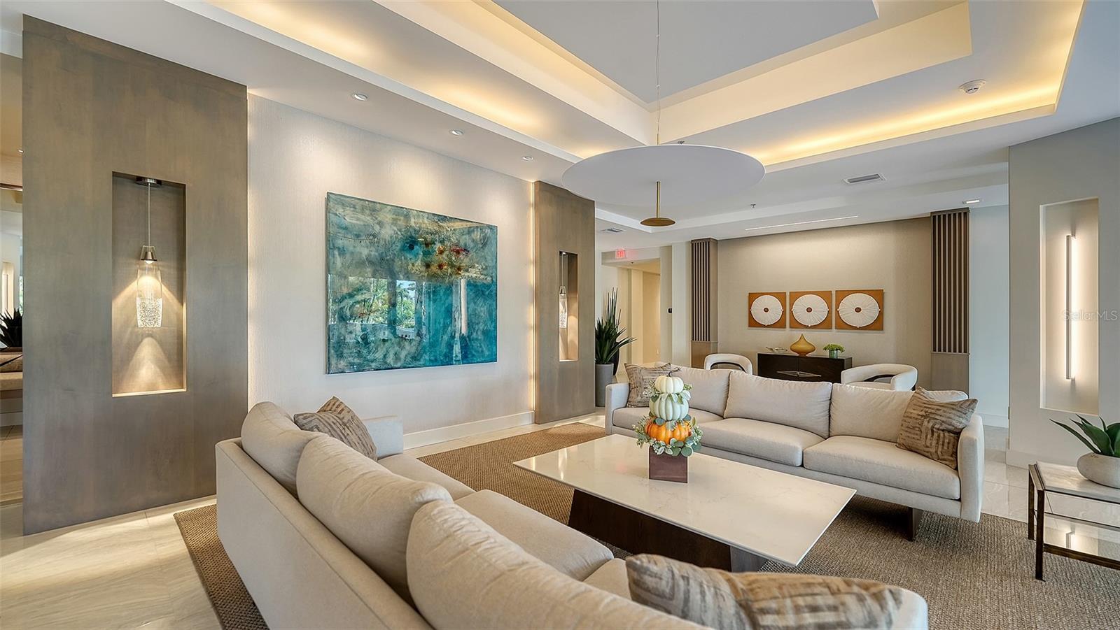 GRAND BAY 2 - Residential