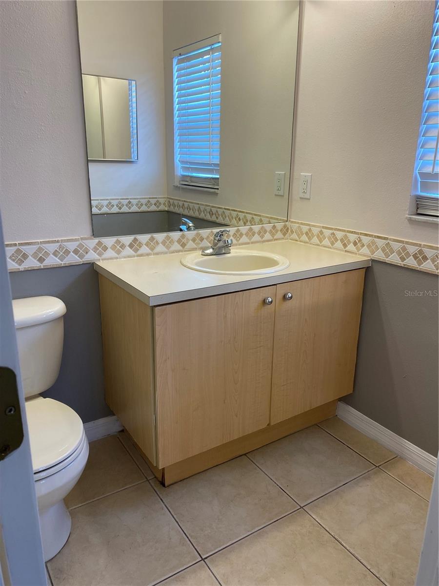 RIVERCREST PH 1B4 - Residential Lease