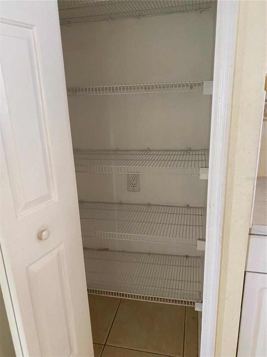 RIVERCREST PH 1B4 - Residential Lease