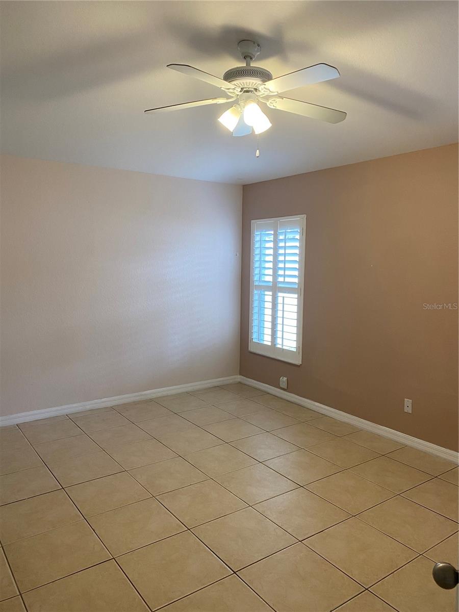 RIVERCREST PH 1B4 - Residential Lease