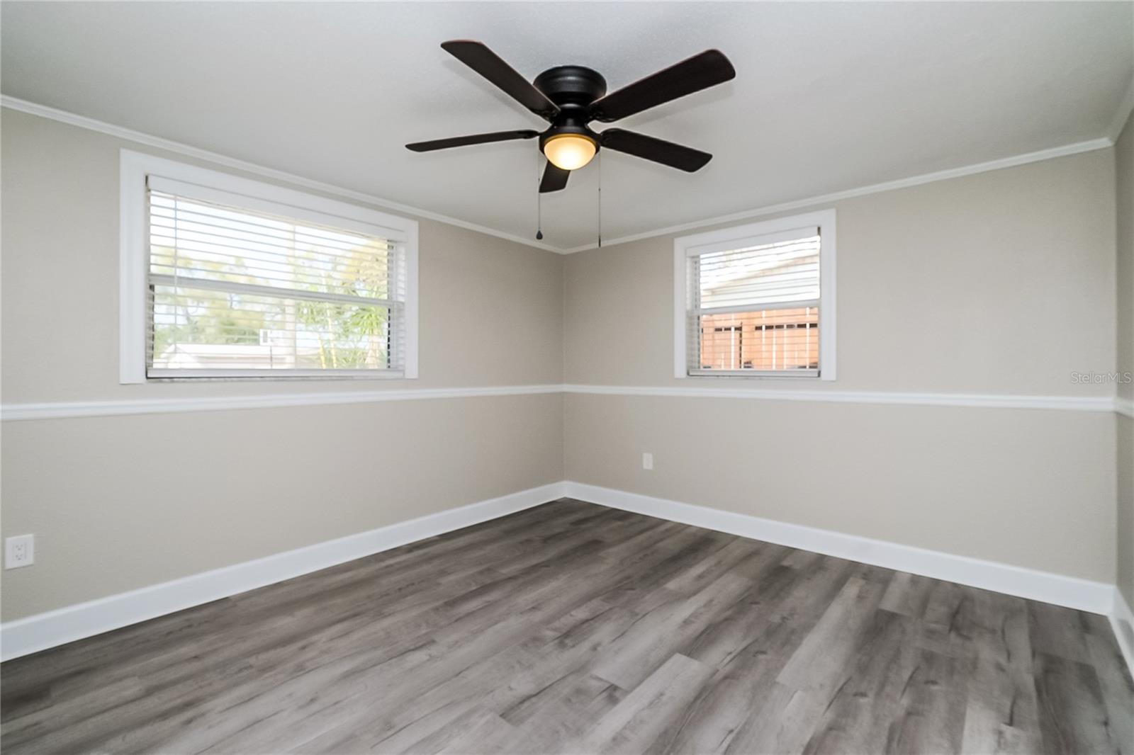 COUNTRY CLUB ESTATES - Residential Lease