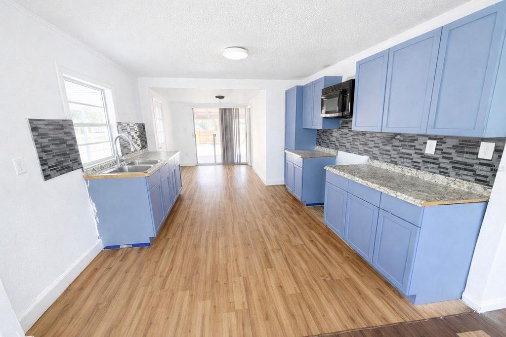 Photo of 503 Magnolia Avenue, Seffner, FL 33584 (MLS # S5144249)