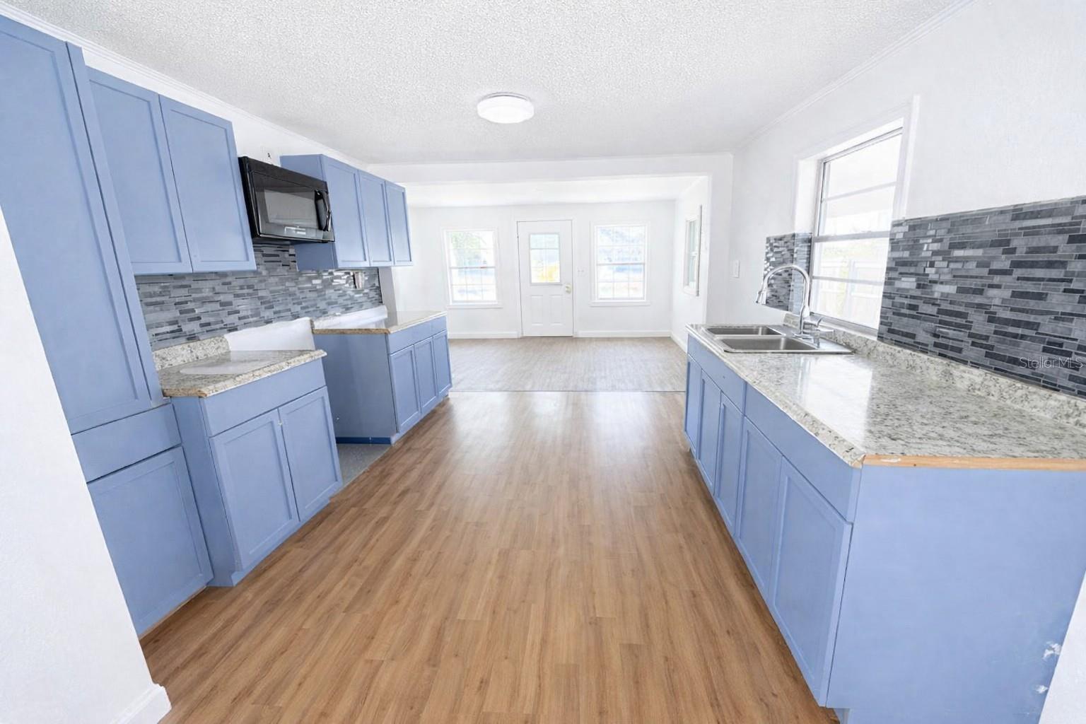 BROADWAY HEIGHTS EAST - Residential