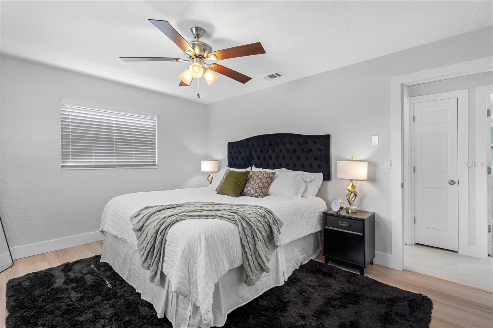 HI-RIDGE ESTATES 1ST ADD - Residential