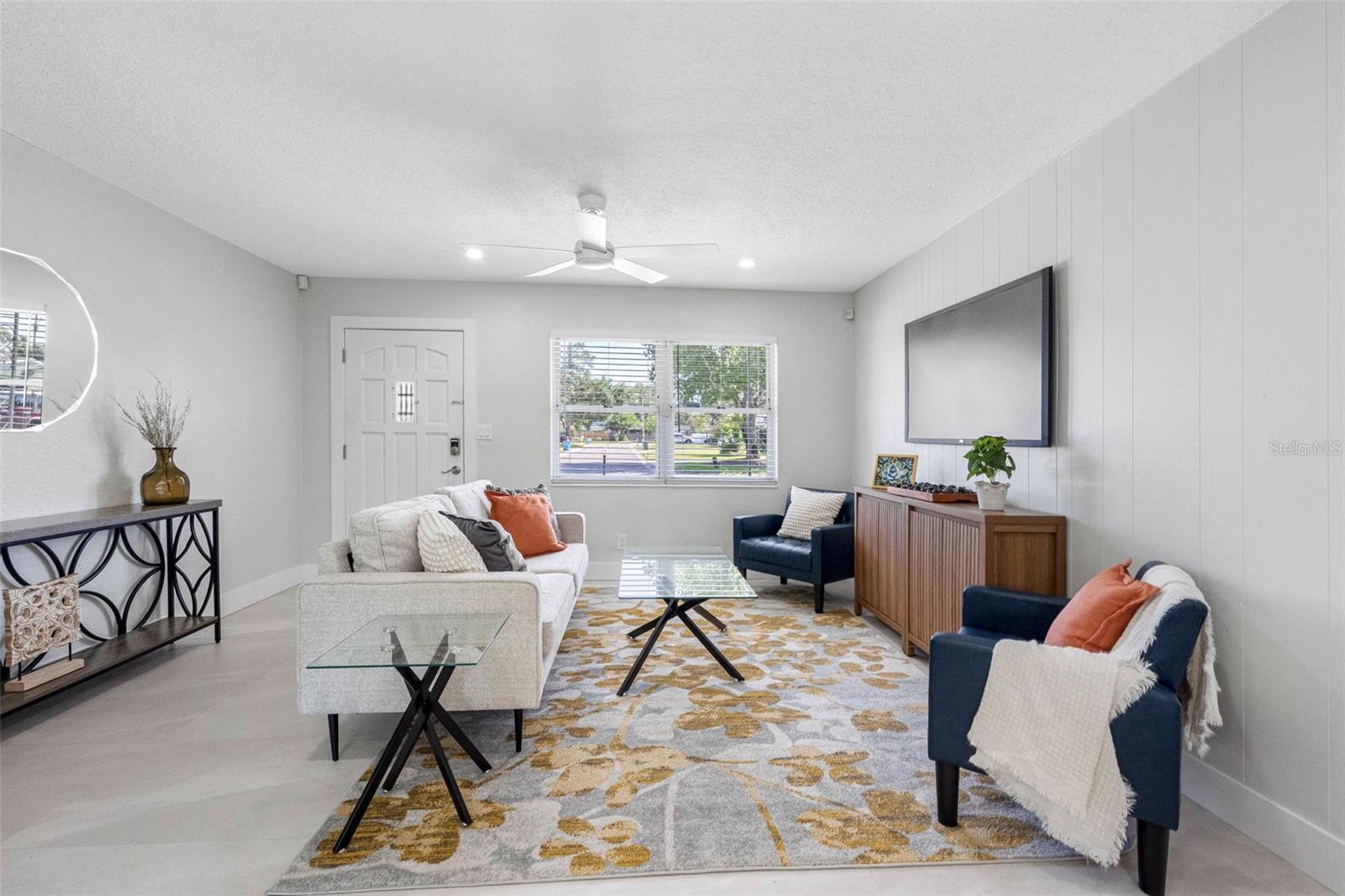 HI-RIDGE ESTATES 1ST ADD - Residential