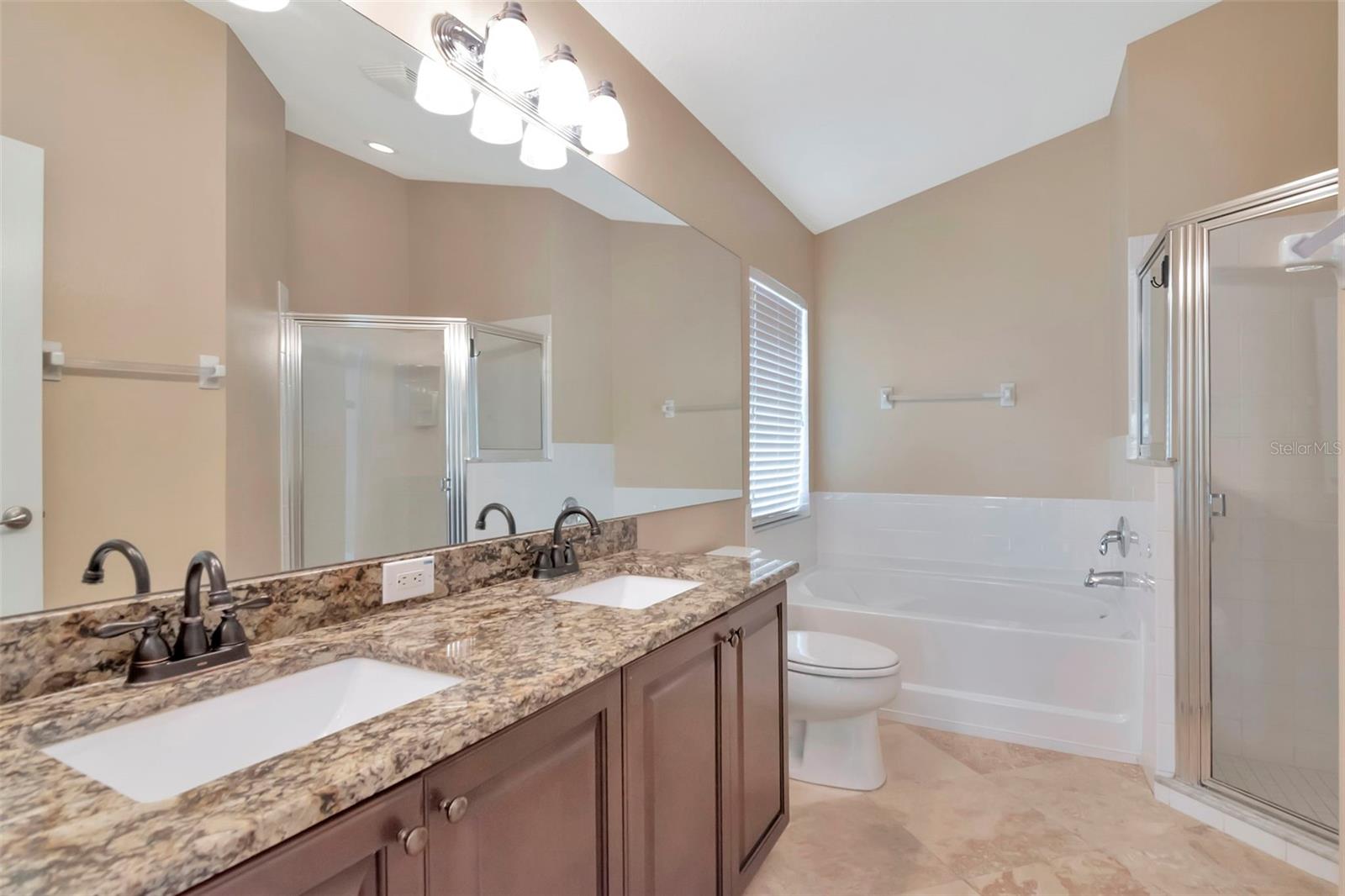 CONCORD STATION PH 01 UNITS C D E & F - Residential