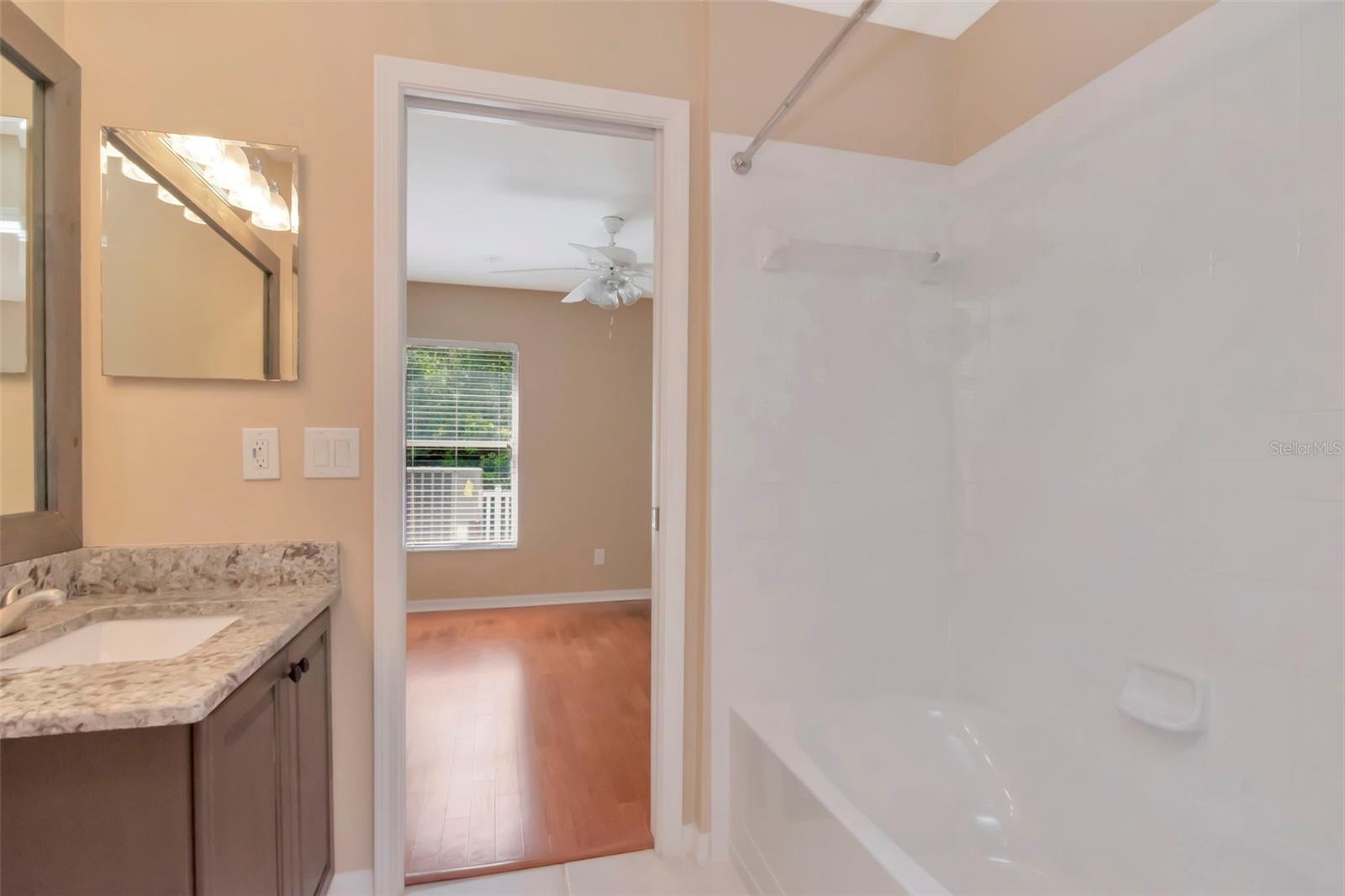 CONCORD STATION PH 01 UNITS C D E & F - Residential