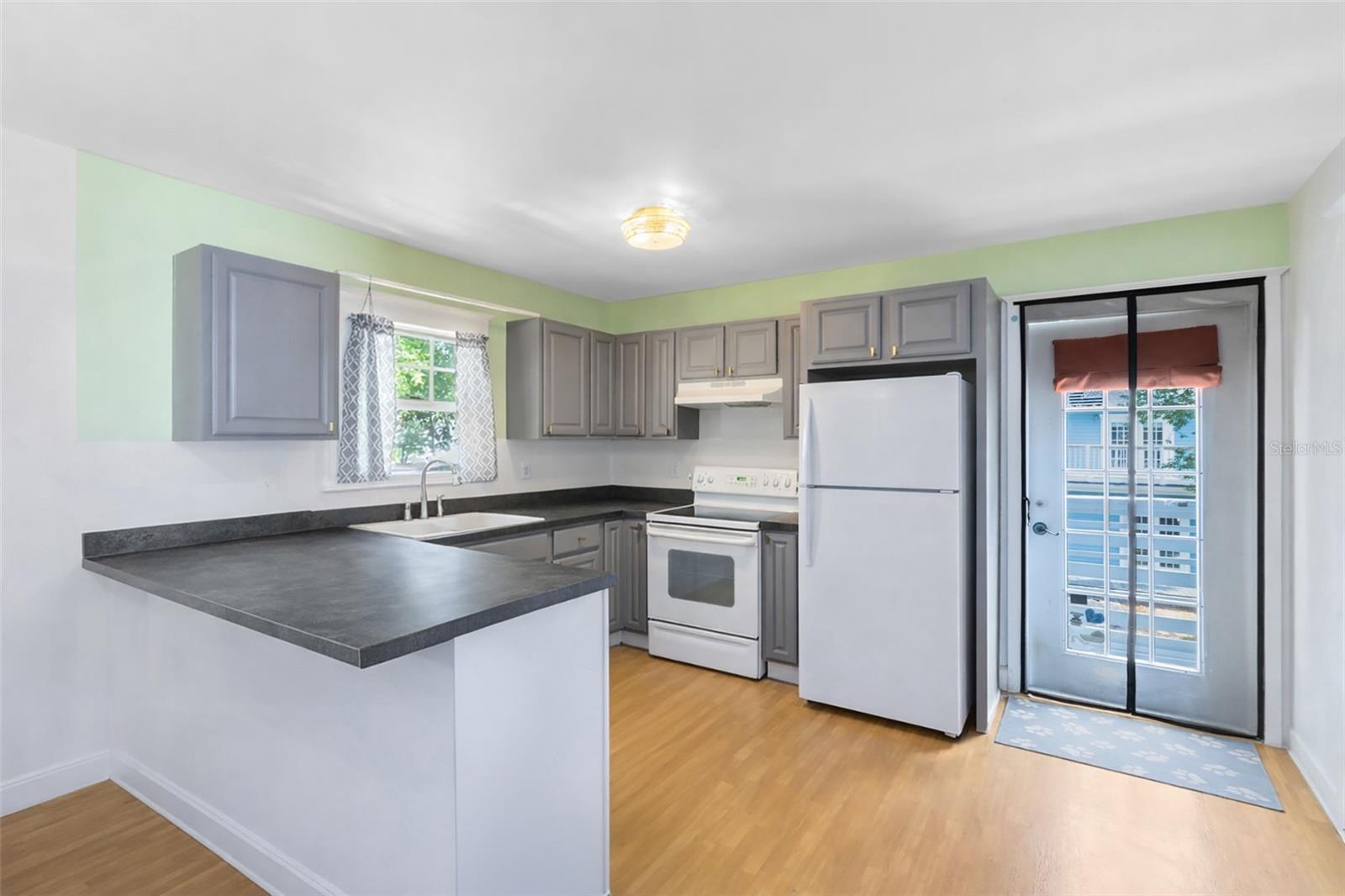 F T POYNTERS ADD - Residential