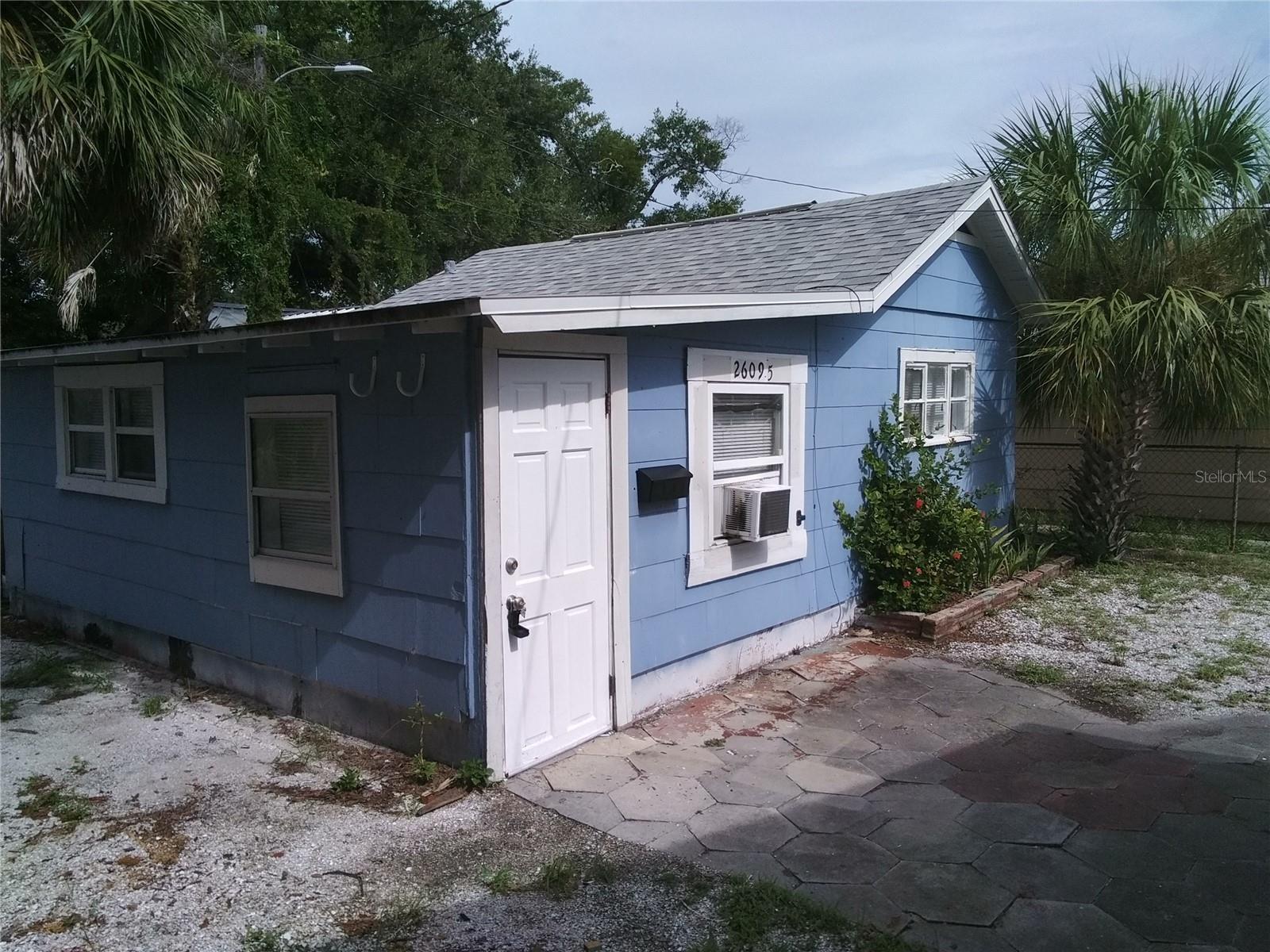 Charming garage apartment conversion with laminate and tile floors and off street parking. Large studio-living bedroom area and separate eat-in kitchen. Easy drive or bus trip to downtown St Petersburg, close to parks and Coquina Key. Clean and affordable.