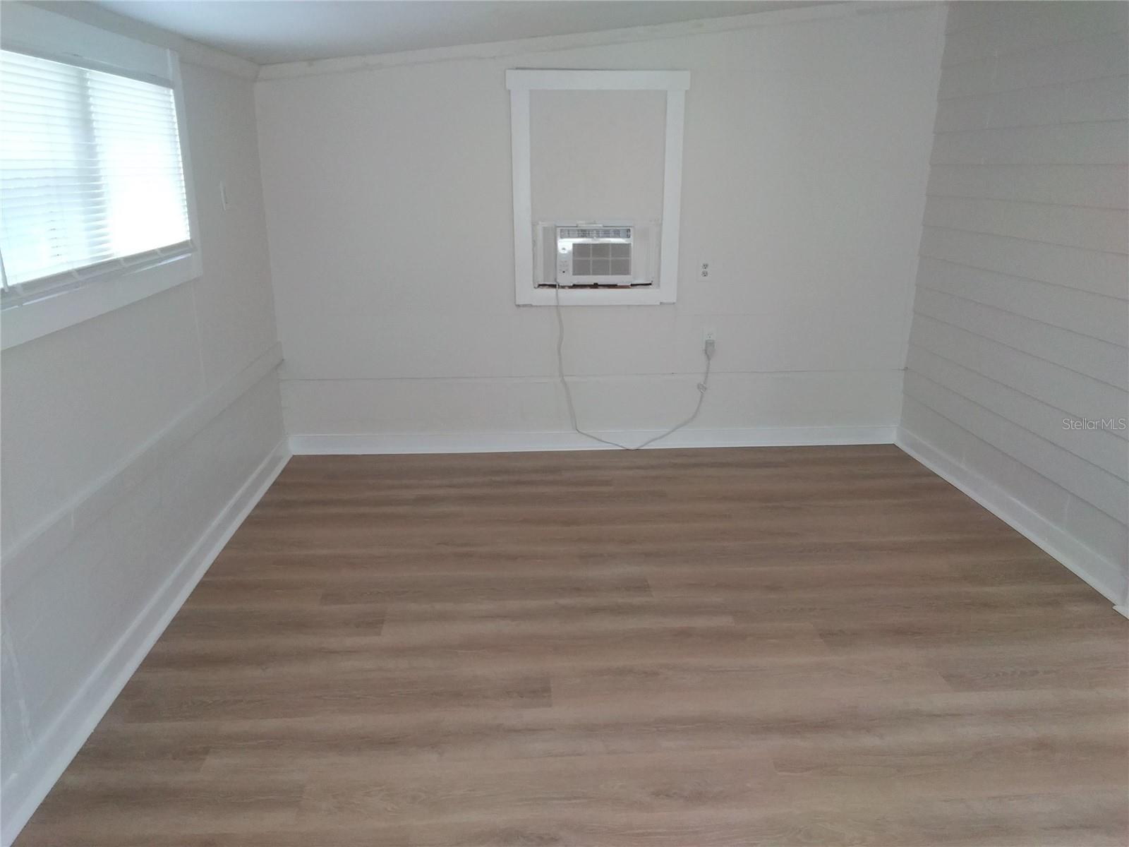 TAYLORS SUB - Residential Lease