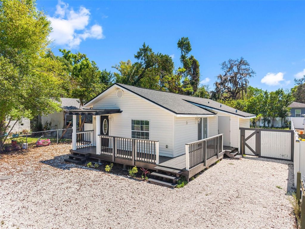 Photo of 4317 E Regnas Avenue, Tampa, FL 33617 (MLS # TB8479370)