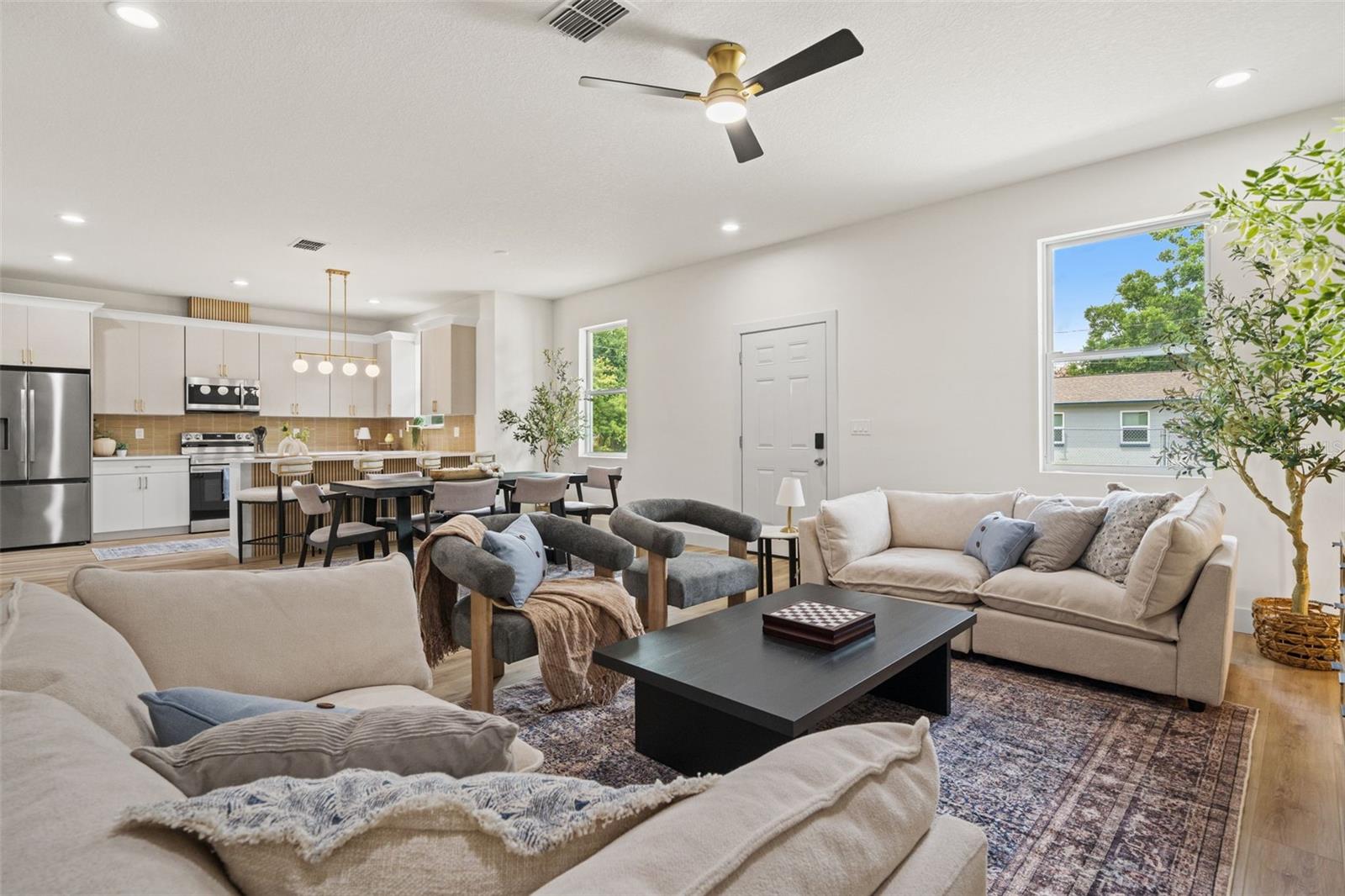 7603 PENNSYLVANIA DRIVE