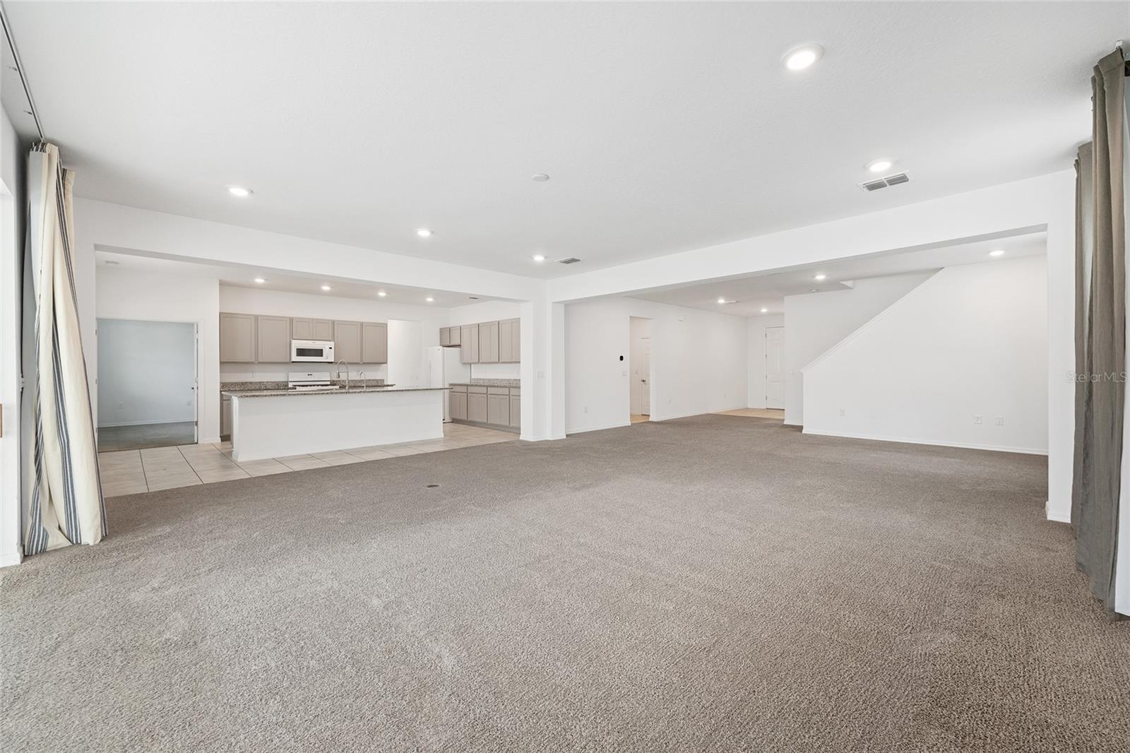 CALESA TOWNSHIP ROAN HILLS PH - Residential Lease