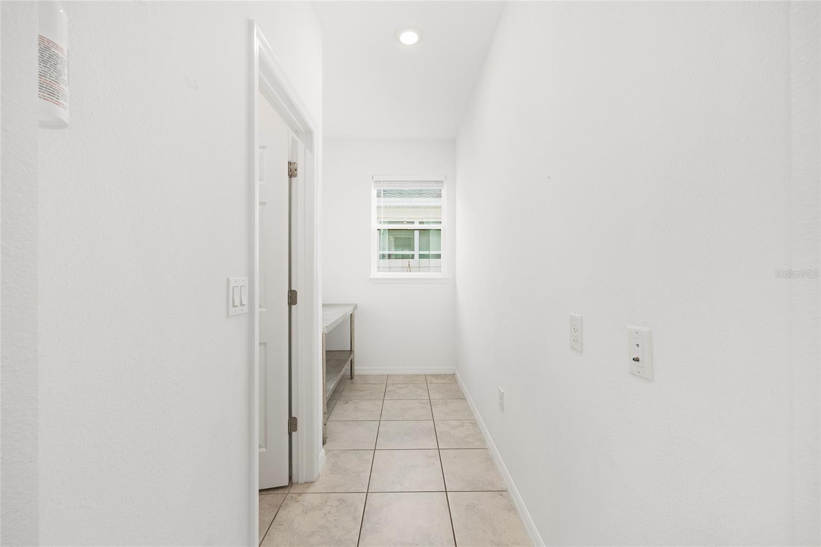 CALESA TOWNSHIP ROAN HILLS PH - Residential Lease