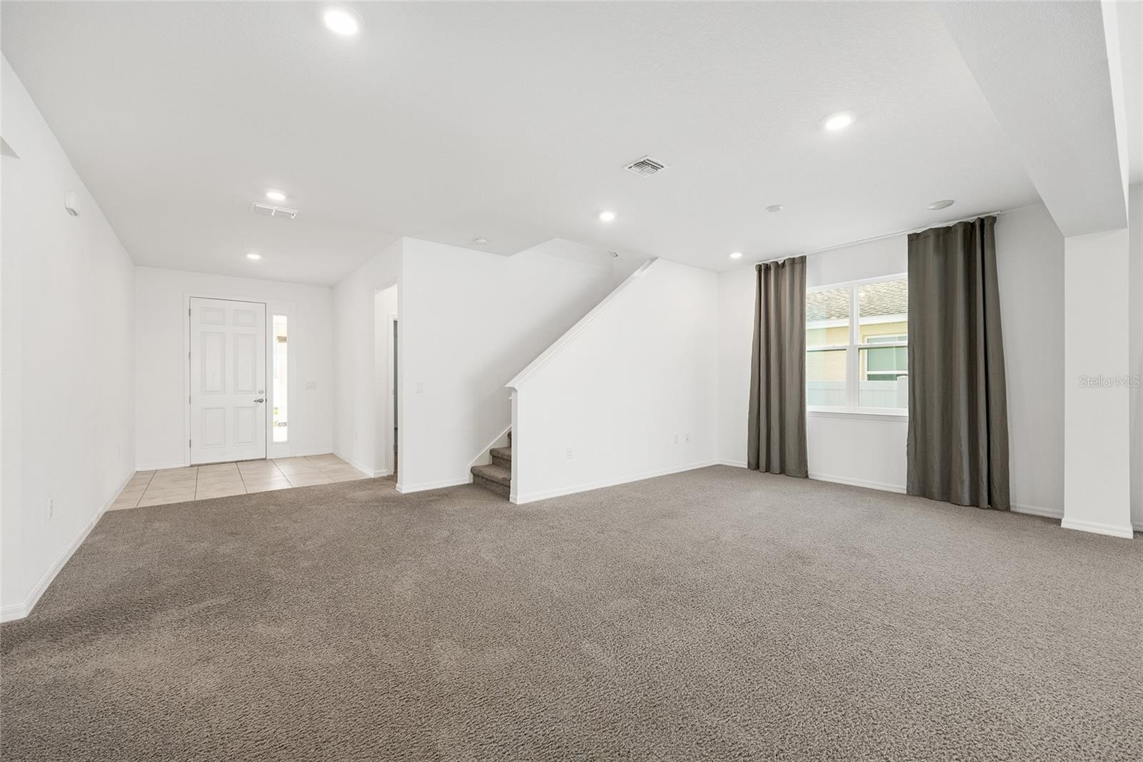 CALESA TOWNSHIP ROAN HILLS PH - Residential Lease