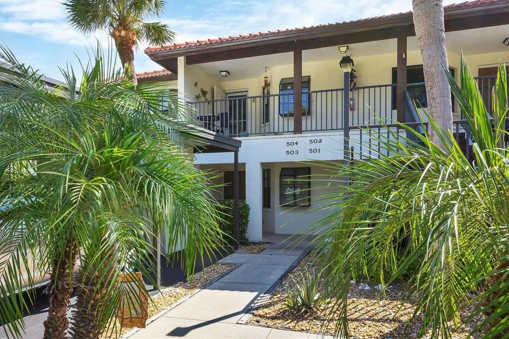 Photo of 504 Pine Hollow Circle #504, Englewood, FL 34223 (MLS # D6143635)