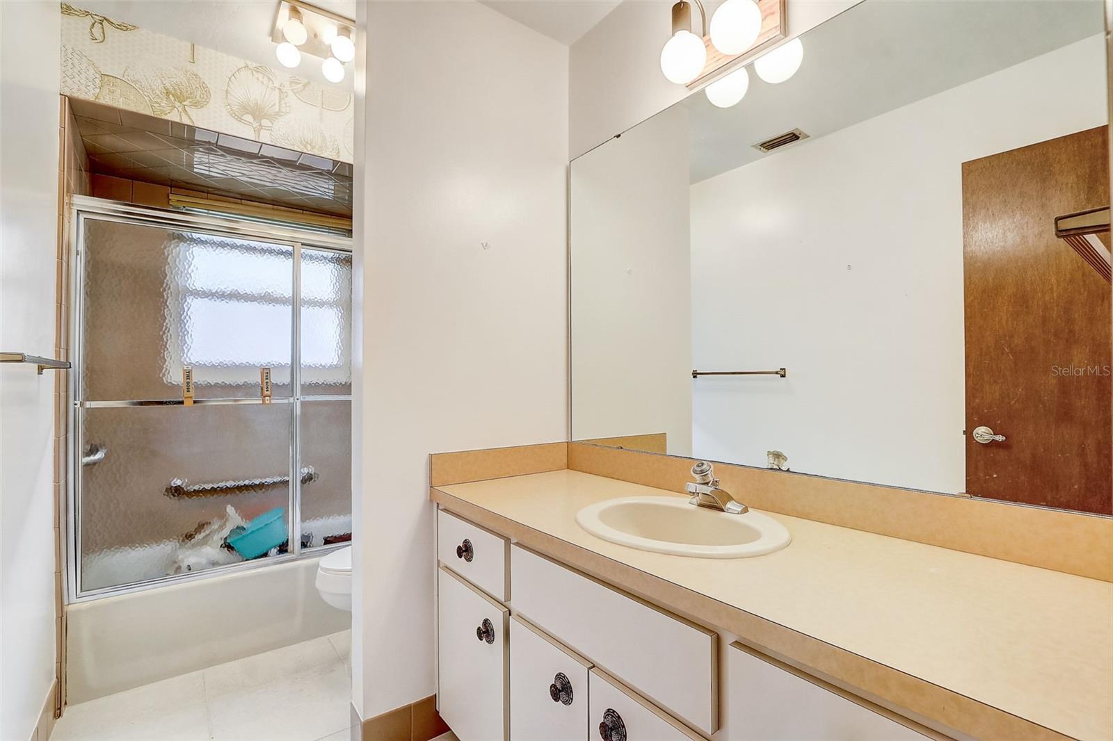 TUSCAWILLA UNIT 09-B - Residential