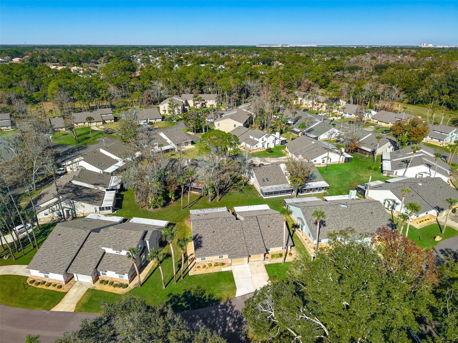 HAWKS LANDING AT PELICAN BAY CONDO PH 01-06 AMD 01 - Residential