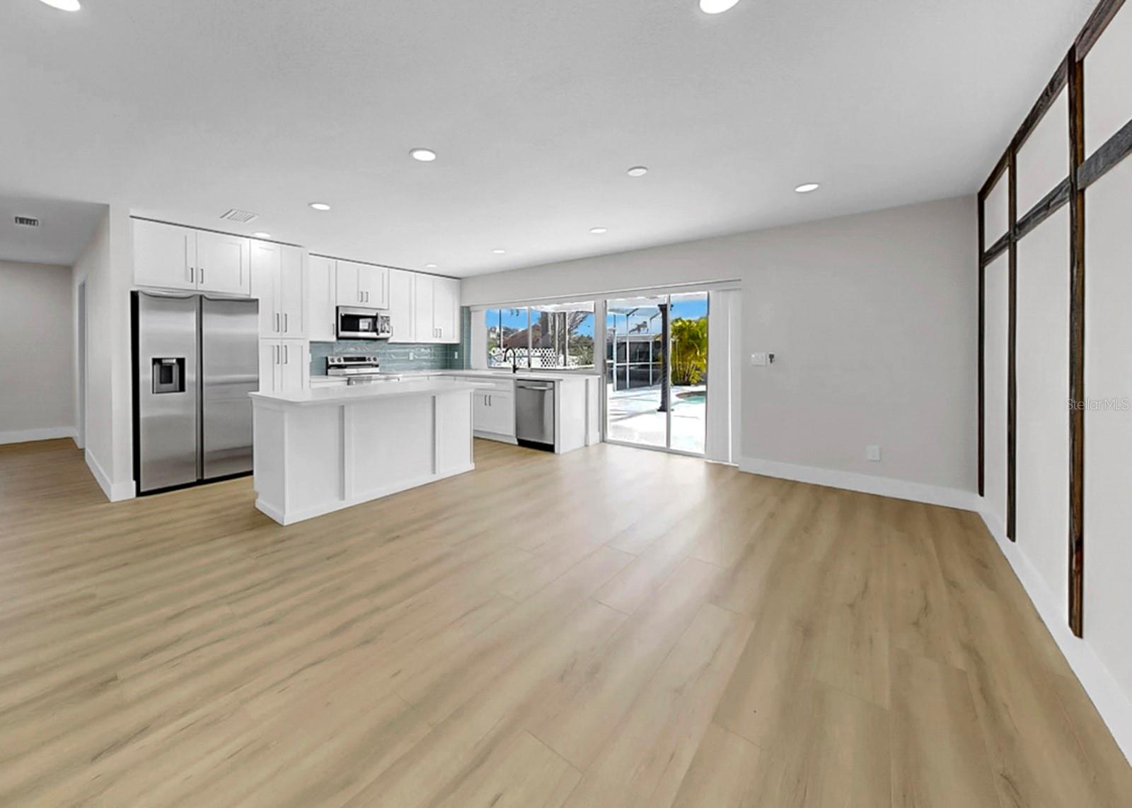 APOLLO BEACH UNIT 08 SEC A - Residential Lease