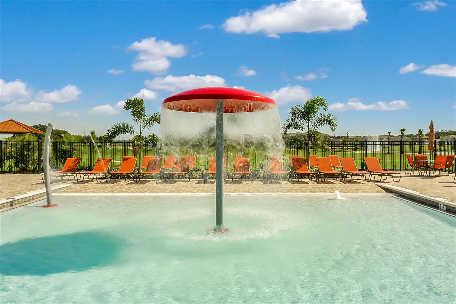 LAKE CHARLES RESIDENCE / CHARLES COVE - Residential