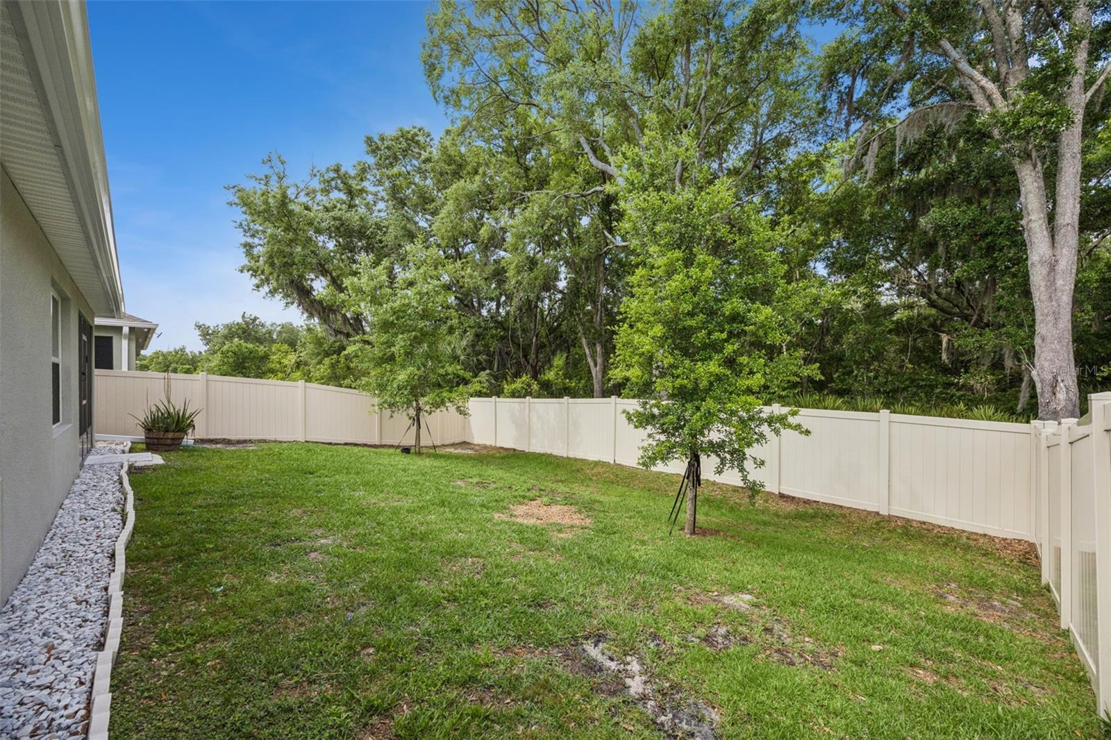 LAKE CHARLES RESIDENCE / CHARLES COVE - Residential