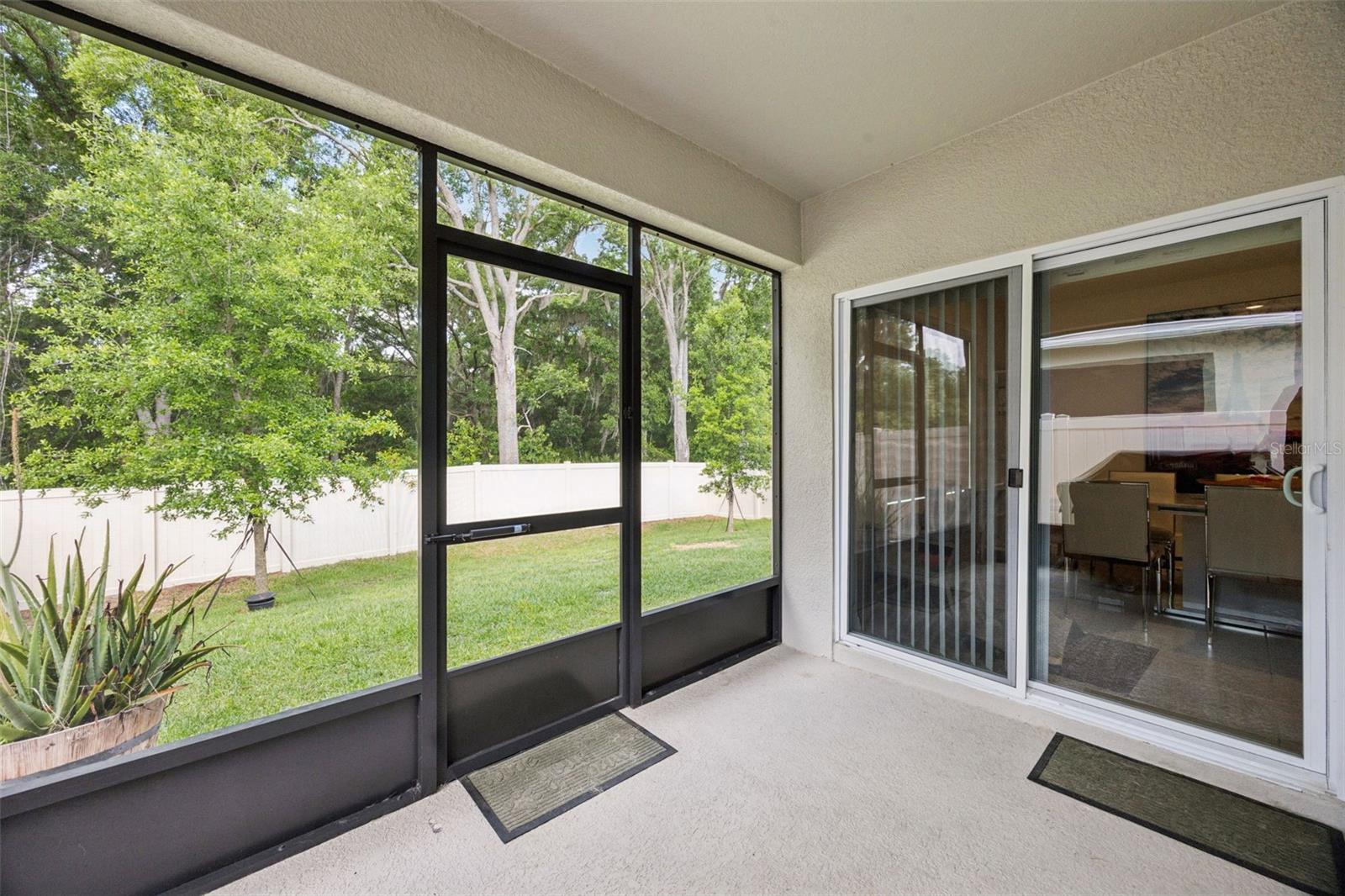 LAKE CHARLES RESIDENCE / CHARLES COVE - Residential