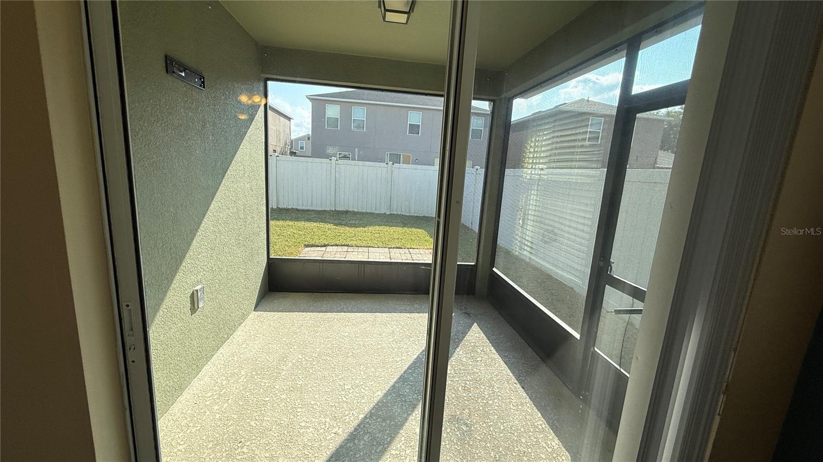 OAK BEND REP - Residential Lease