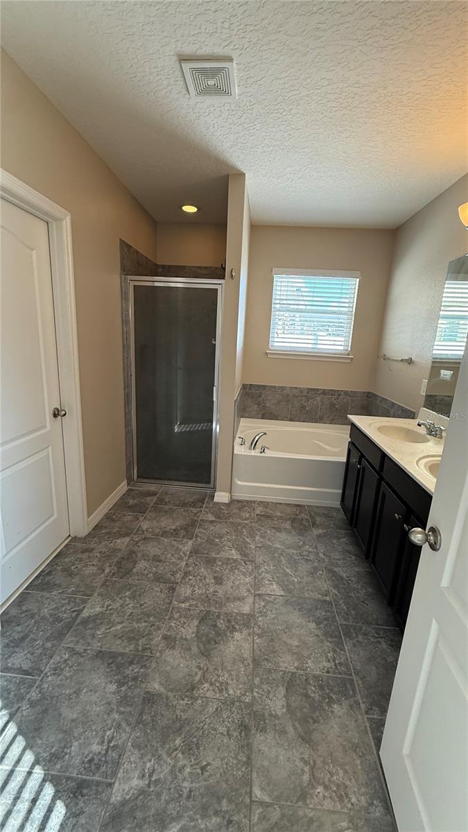 OAK BEND REP - Residential Lease