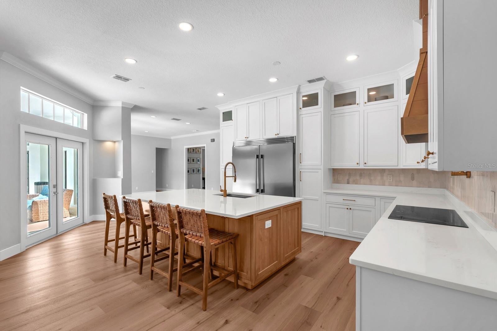 5806 AUDUBON MANOR BOULEVARD
