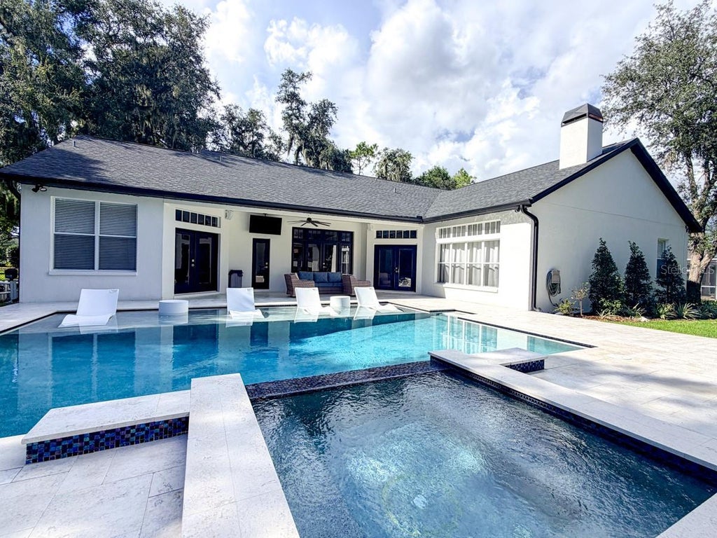 Photo of 5806 Audubon Manor Boulevard, Lithia, FL 33547 (MLS # TB8541910)