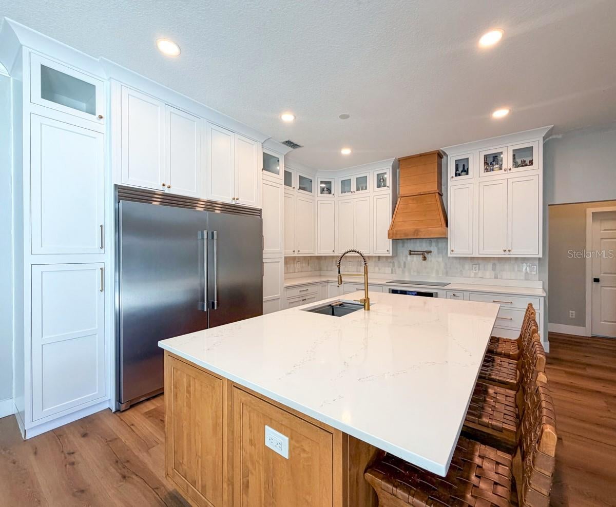 5806 AUDUBON MANOR BOULEVARD