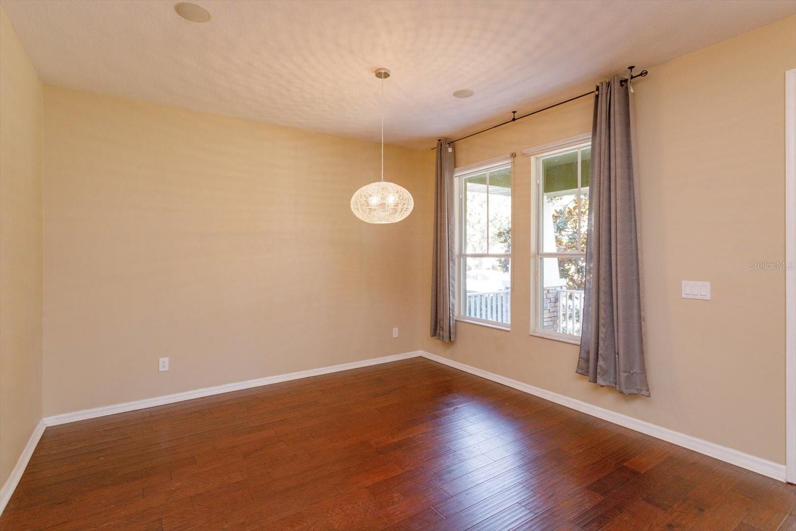 SIGNATURE LKS-PCL 01B - Residential