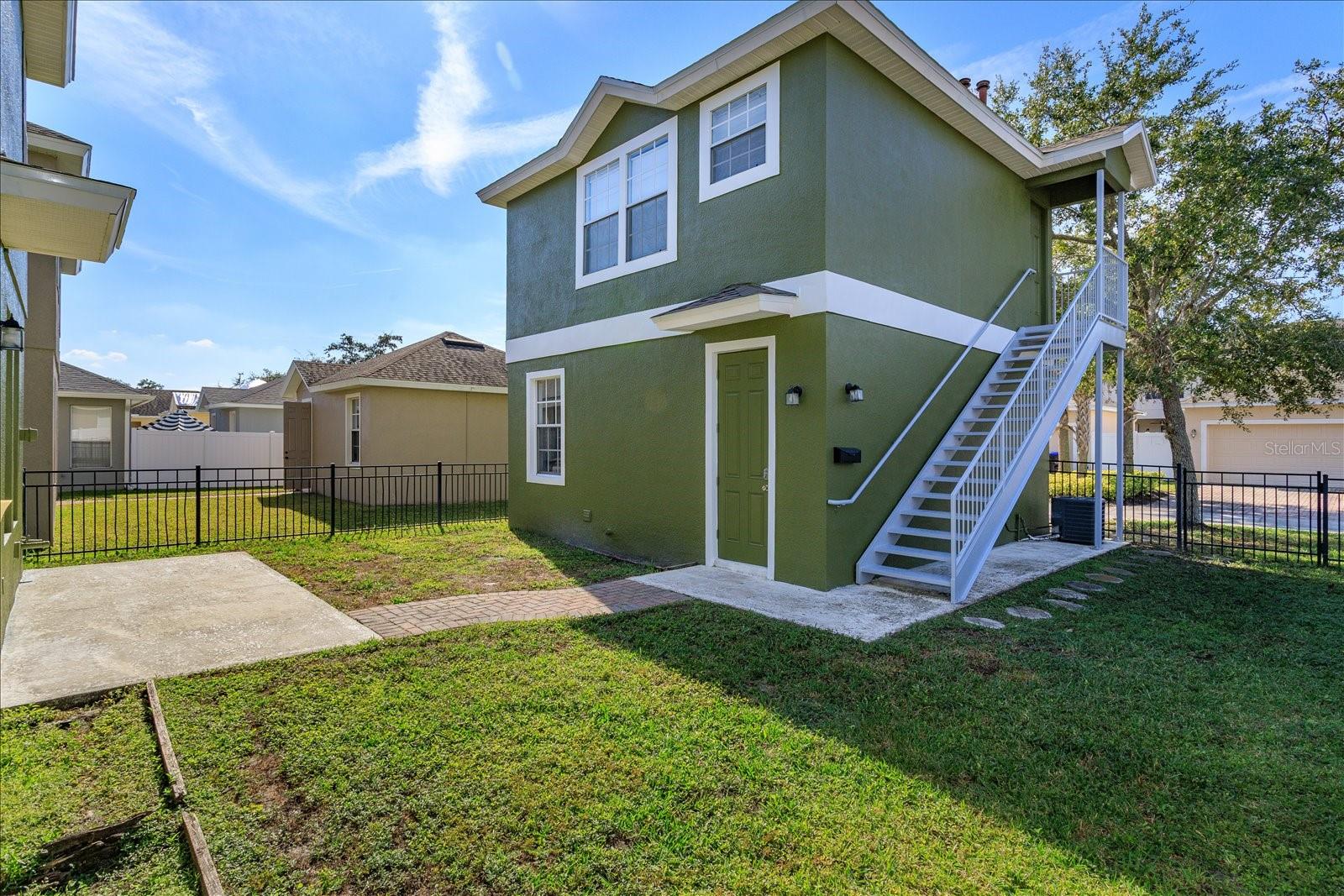 SIGNATURE LKS-PCL 01B - Residential