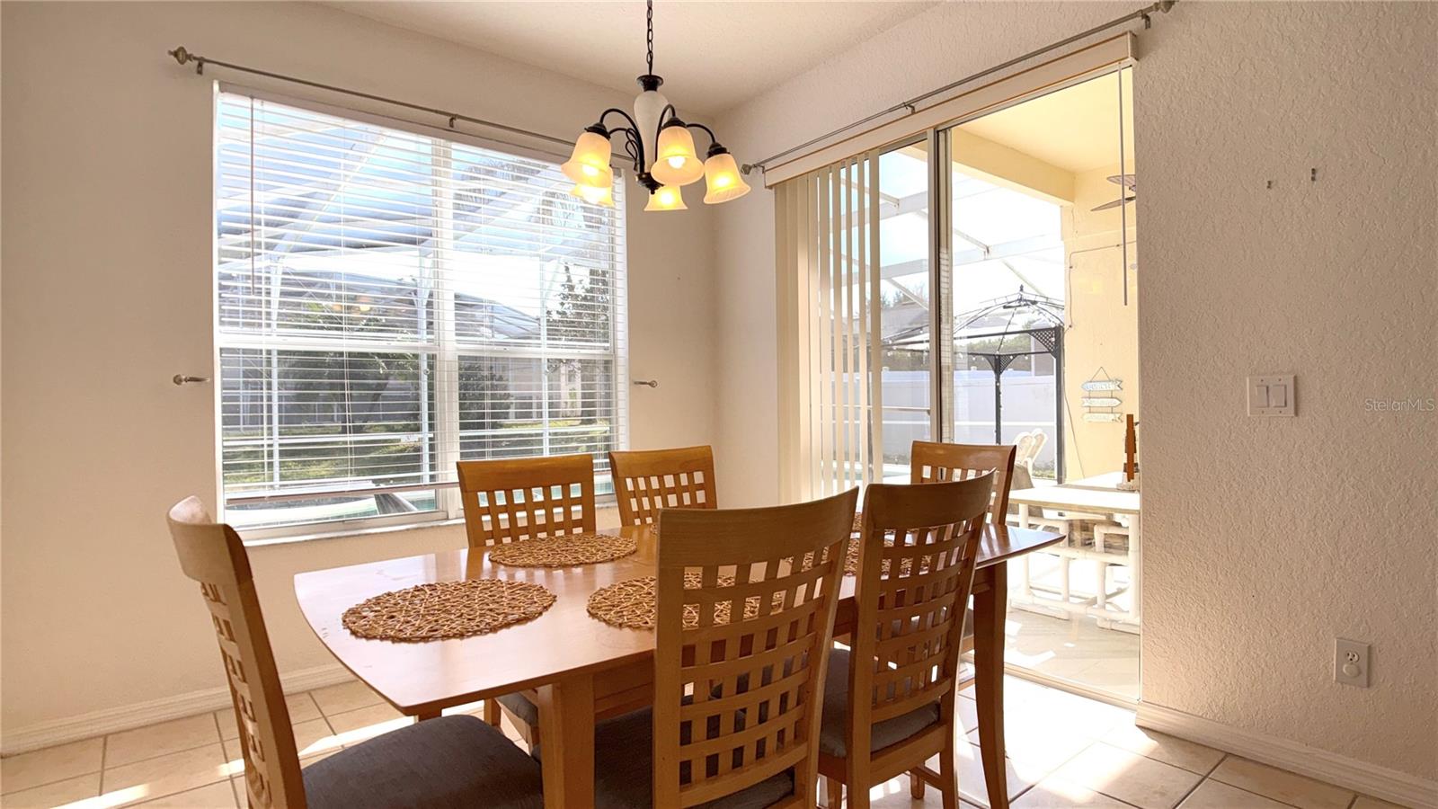 HIGHLANDS RESERVE PH 06 - Residential Lease