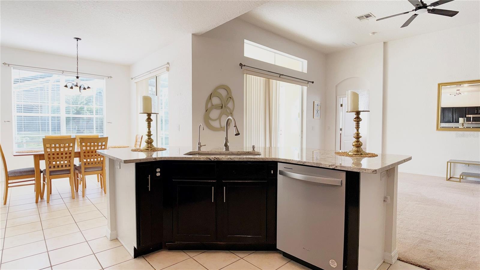 HIGHLANDS RESERVE PH 06 - Residential Lease