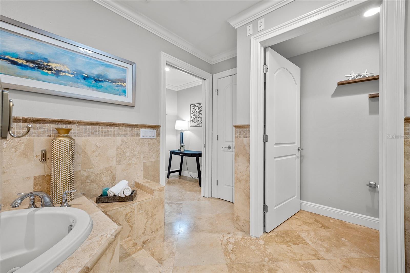 BELLA CAPRI CONDO - Residential