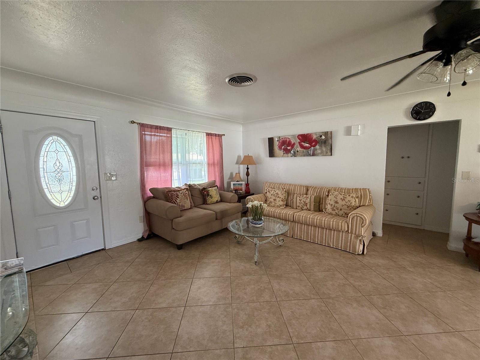 SOUTH GATE - Residential Lease