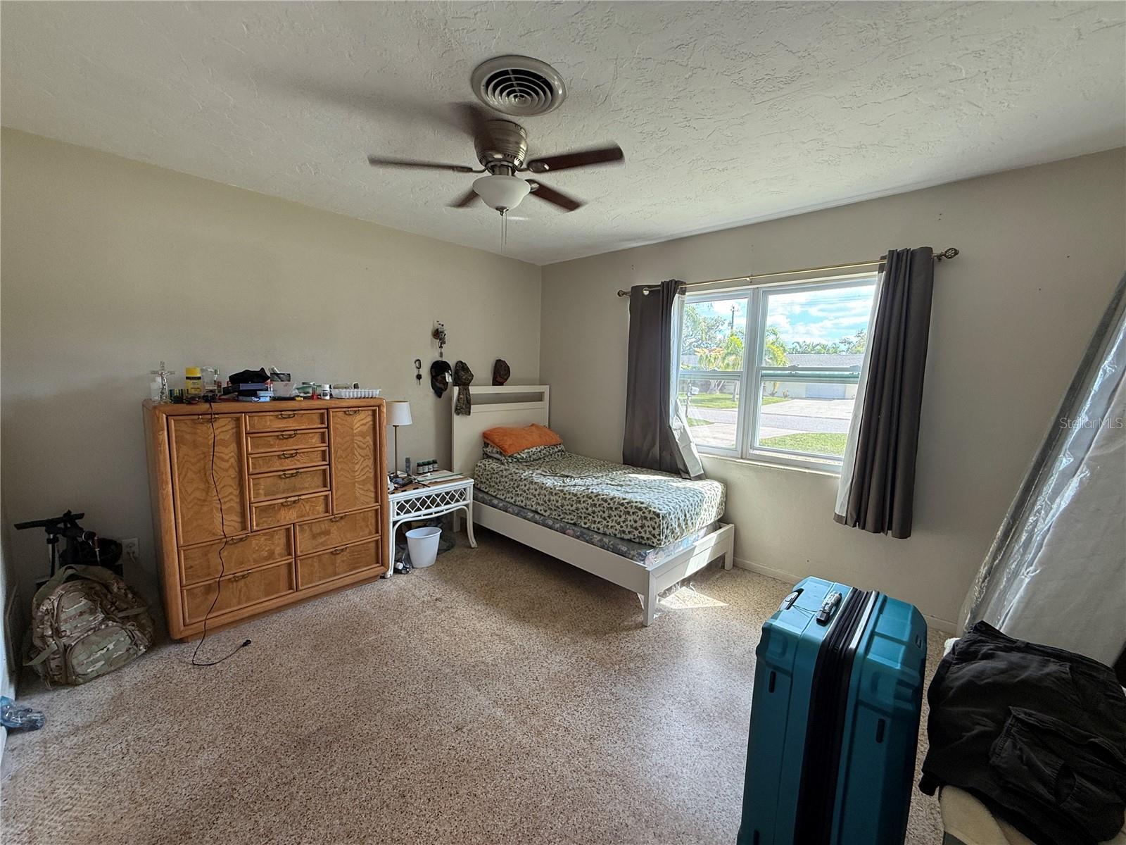 SOUTH GATE - Residential Lease