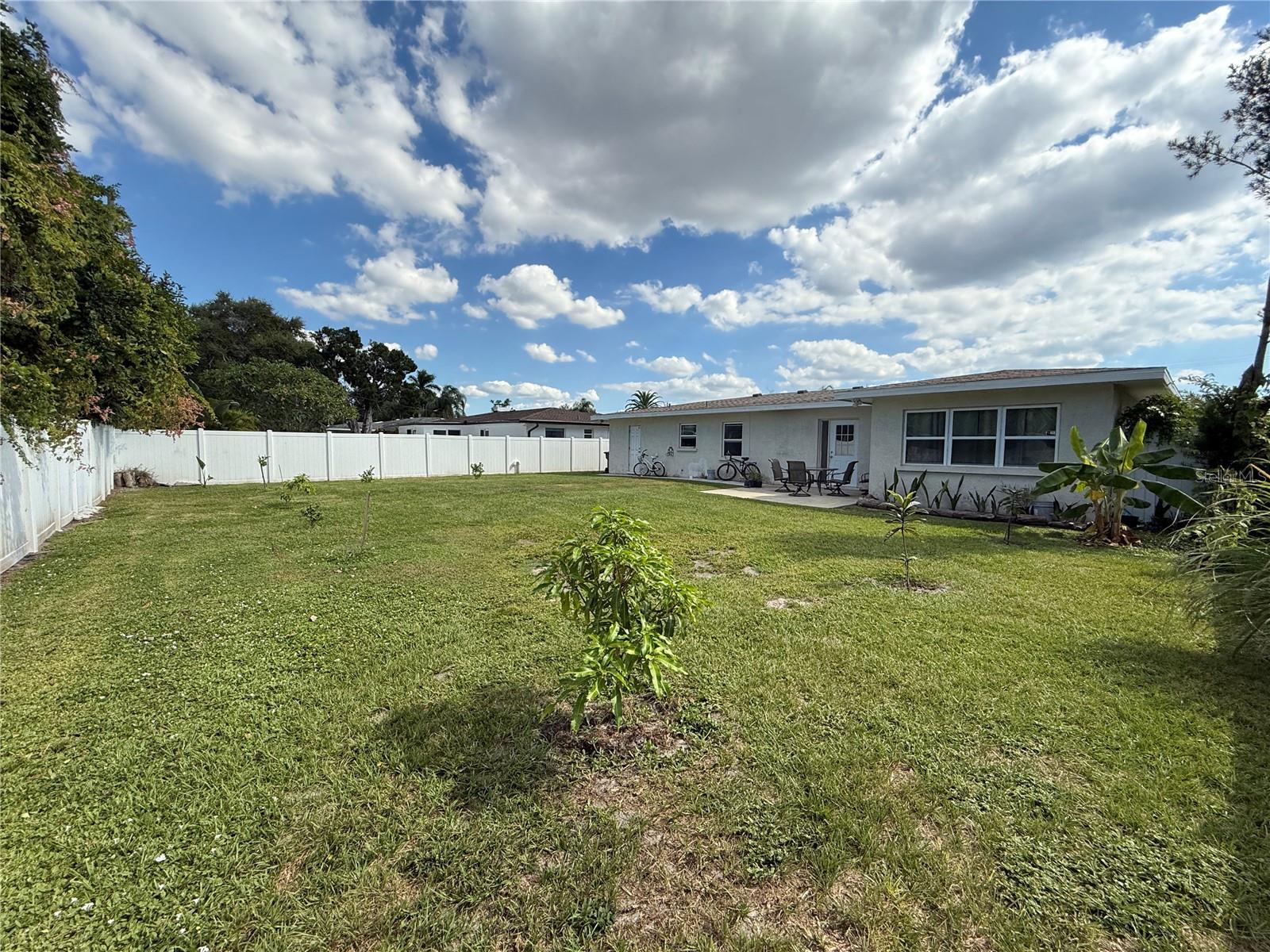 SOUTH GATE - Residential Lease