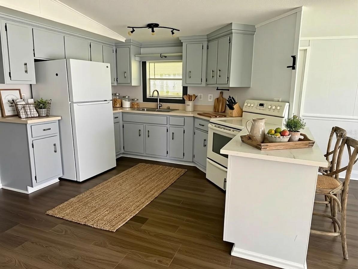 LAKE GENEVA HOMESITES - Residential