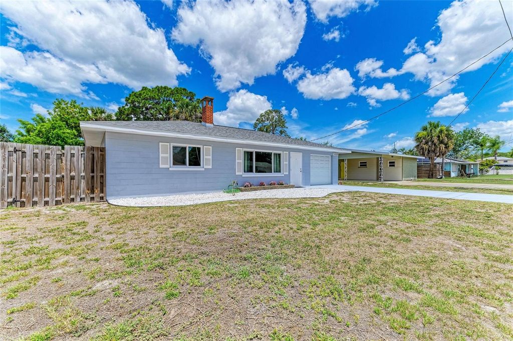 Photo of 5510 21st Street Court W, Bradenton, FL 34207 (MLS # A4696278)