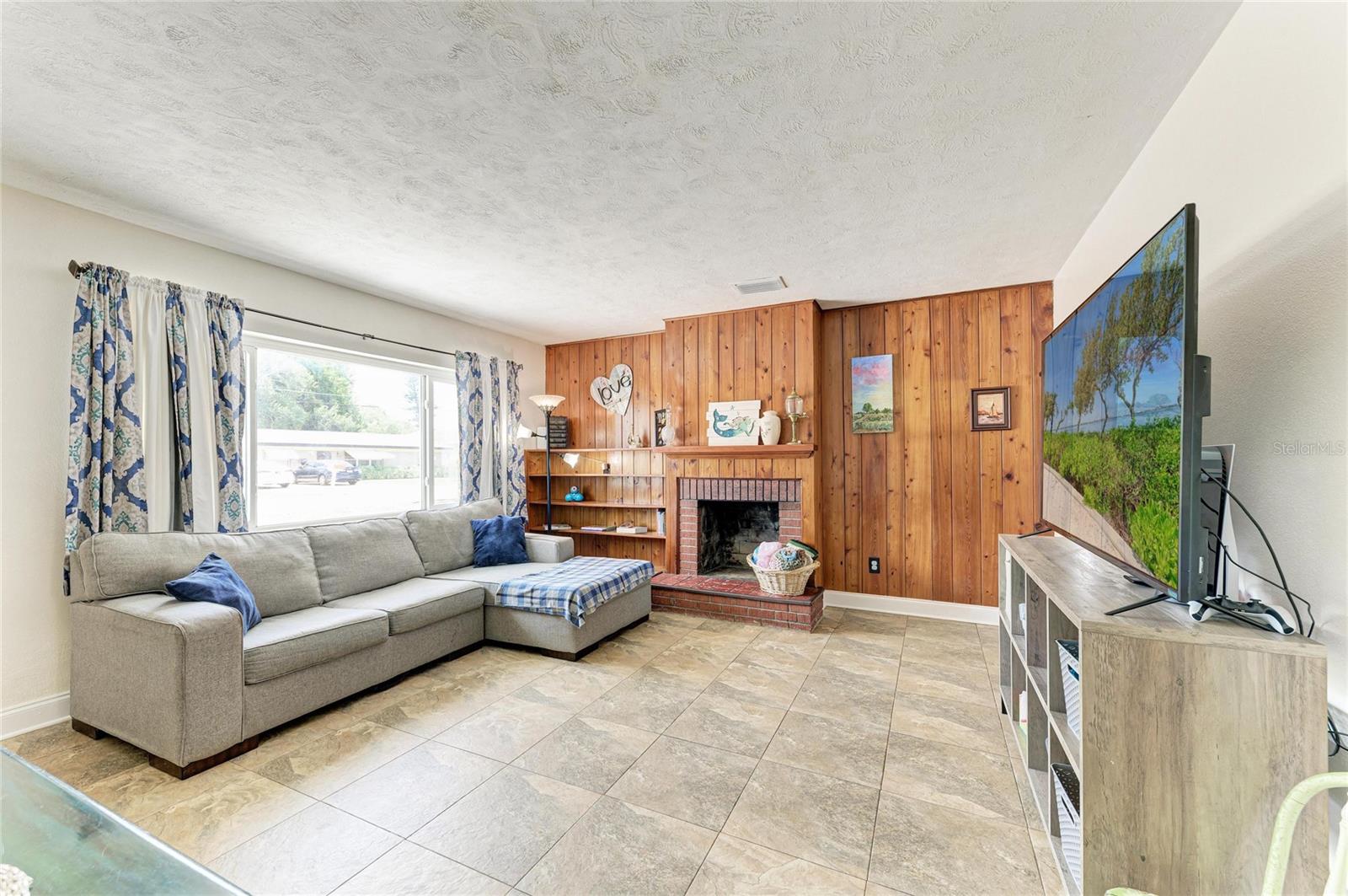5510 21ST STREET COURT W