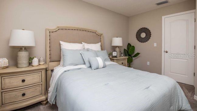 ONE COLLEGE PLACE - Residential